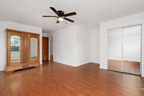 1610 Pitner Ave, Evanston, IL 60201 photo 10