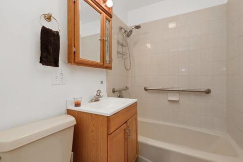 1610 Pitner Ave, Evanston, IL 60201 photo 14