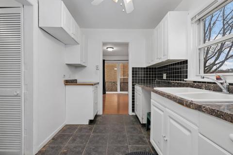 1610 Pitner Ave, Evanston, IL 60201 photo 8