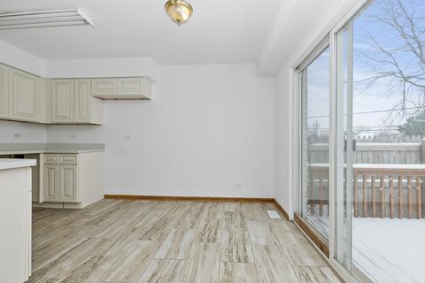 6823 S Roberts Rd, Bridgeview, IL 60455 photo 6