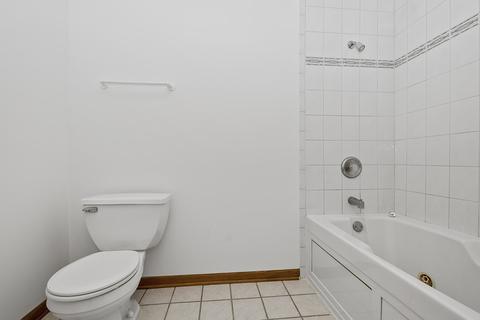 6823 S Roberts Rd, Bridgeview, IL 60455 photo 14