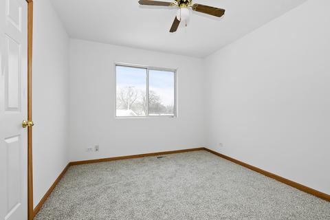 6823 S Roberts Rd, Bridgeview, IL 60455 photo 8