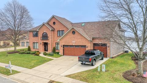 13363 Lakeshore Dr, Plainfield, IL 60585 photo 3
