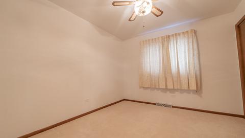 11645 S Ewing Ave, Chicago, IL 60617 photo 6