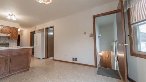 11645 S Ewing Ave, Chicago, IL 60617 photo 11