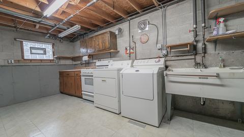 11645 S Ewing Ave, Chicago, IL 60617 photo 17
