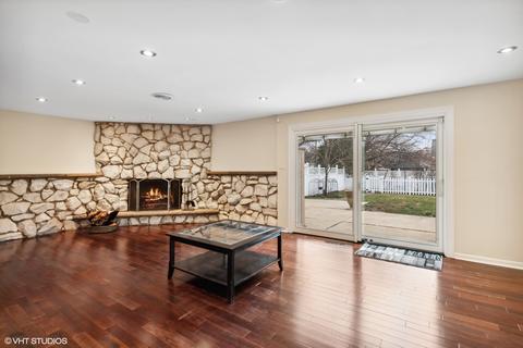 1799 Plainfield Dr, Des Plaines, IL 60018 photo 10