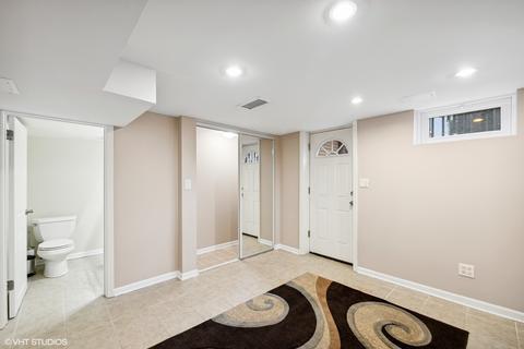1799 Plainfield Dr, Des Plaines, IL 60018 photo 25