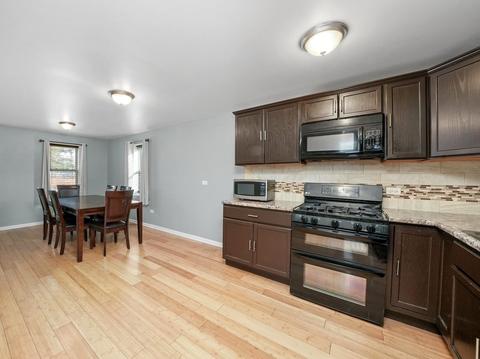 237 Simms St, Aurora, IL 60505 photo 11