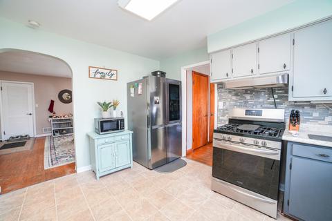 3122 W Main Ave, Kankakee, IL 60901 photo 4