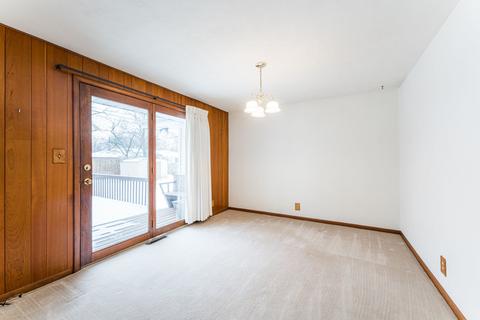 110 E Milner Ave, Dekalb, IL 60115 photo 8