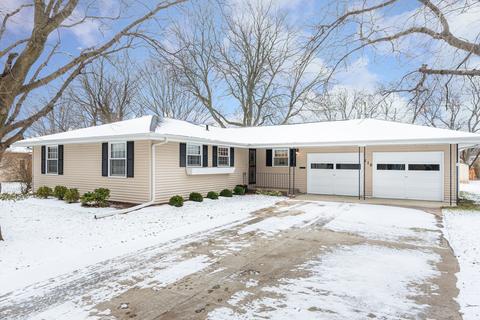 110 E Milner Ave, Dekalb, IL 60115 photo 1