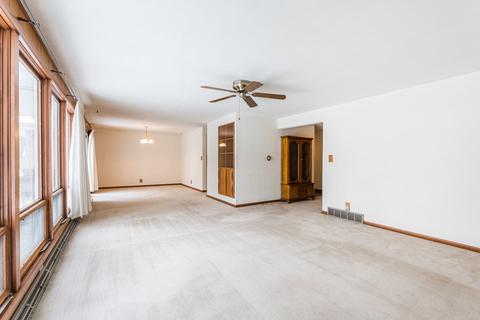 110 E Milner Ave, Dekalb, IL 60115 photo 5