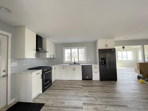 403 Elm St, Spring Valley, IL 61362 photo 3