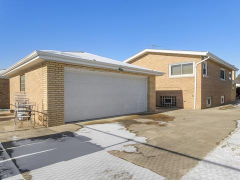 3349 W 85th St, Chicago, IL 60652 photo 2