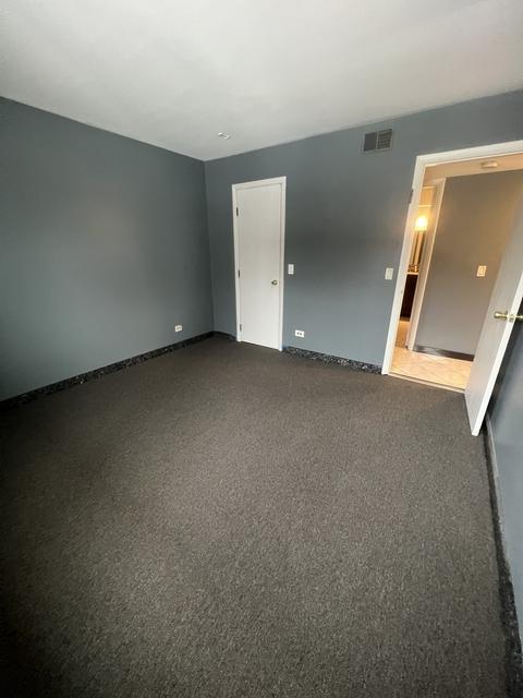1111 Pleasant Run Dr #902, Wheeling, IL 60090 photo 5