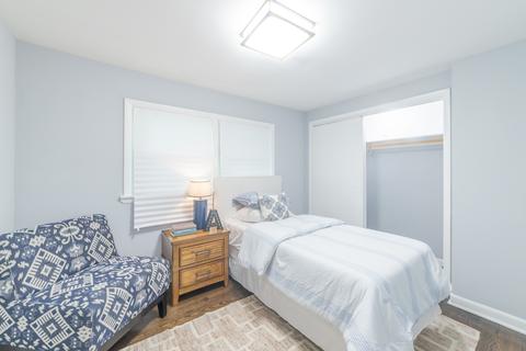 3011 E 80th Pl, Chicago, IL 60617 photo 9