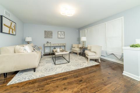 3011 E 80th Pl, Chicago, IL 60617 photo 3