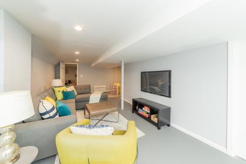 3011 E 80th Pl, Chicago, IL 60617 photo 16