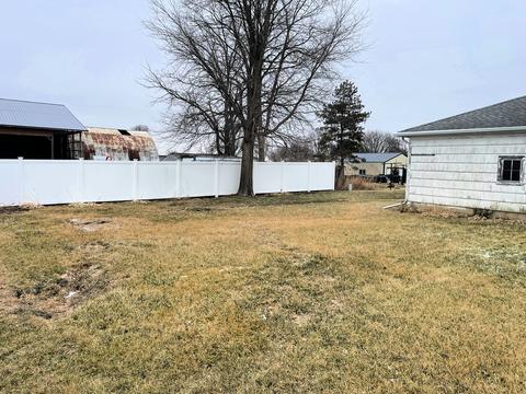 418 W 2nd St, Lostant, IL 61334 photo 21