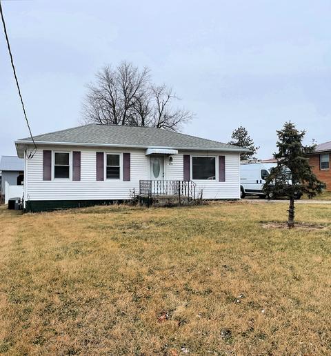 418 W 2nd St, Lostant, IL 61334 photo 19