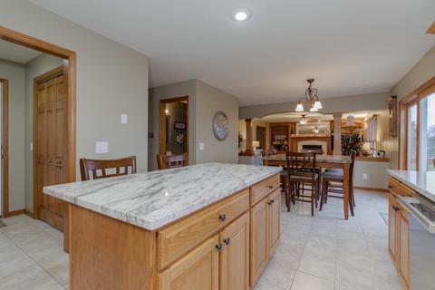 11 Turtleback Ct, Bloomington, IL 61705 photo 11