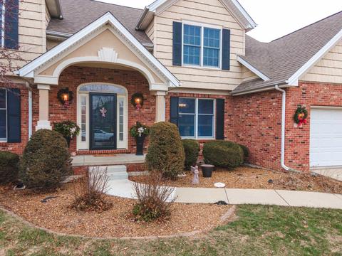 11 Turtleback Ct, Bloomington, IL 61705 photo 3