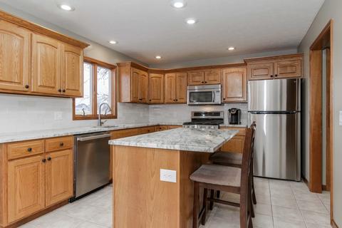 11 Turtleback Ct, Bloomington, IL 61705 photo 9