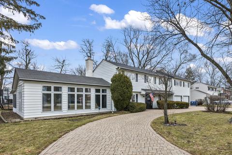 1536 Hackberry Rd, Deerfield, IL 60015 photo 2