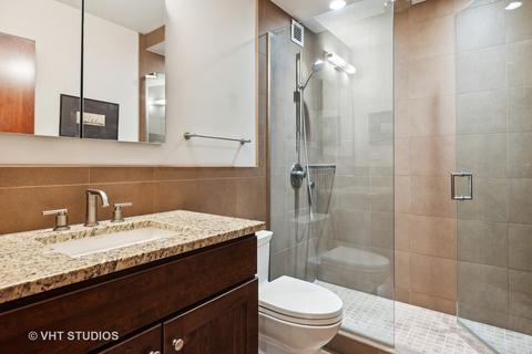 100 E Bellevue Pl #29F, Chicago, IL 60611 photo 12