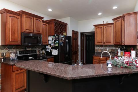938 Kickapoo Dr, Danvers, IL 61732 photo 15