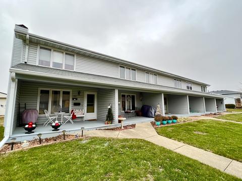 1709 Rockingham Dr #A, Normal, IL 61761 photo 2
