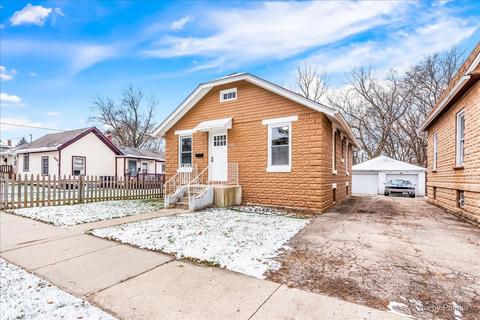 926 Saint John St, Elgin, IL 60120 photo 16