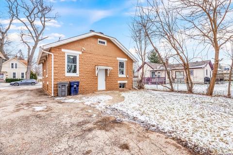 926 Saint John St, Elgin, IL 60120 photo 19
