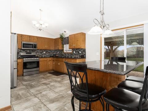 7008 Bitterroot Dr, Plainfield, IL 60586 photo 5