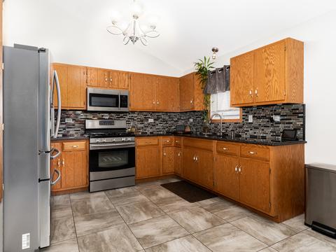 7008 Bitterroot Dr, Plainfield, IL 60586 photo 6