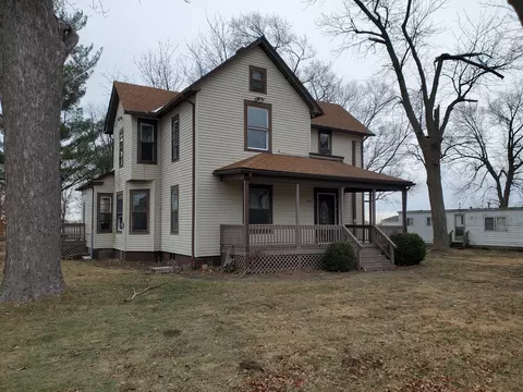 491 N 9th St, Sheldon, IL 60966 photo 7