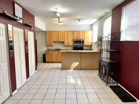 1430 E 69th St #1S, Chicago, IL 60637 photo 7