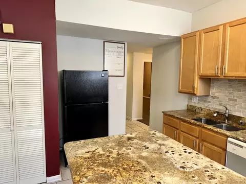 1430 E 69th St #1S, Chicago, IL 60637 photo 11
