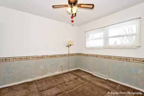 1714 Meadow Ln, Mchenry, IL 60050 photo 9