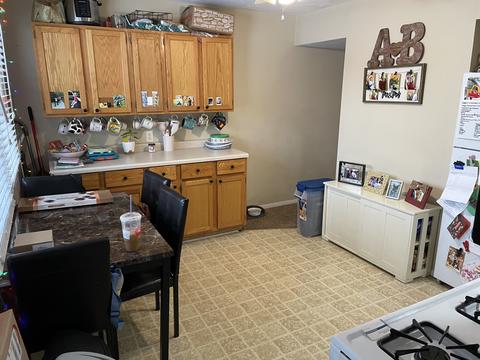 902 Railroad Ave, Normal, IL 61761 photo 17