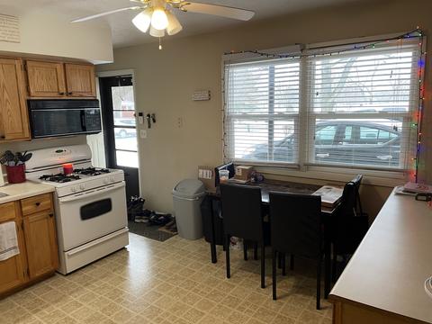 902 Railroad Ave, Normal, IL 61761 photo 16