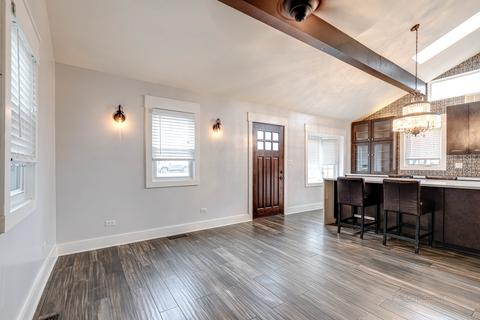 289 6th St, Wheeling, IL 60090 photo 2
