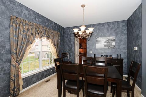 219 Edgewater Dr, Bartlett, IL 60103 photo 6