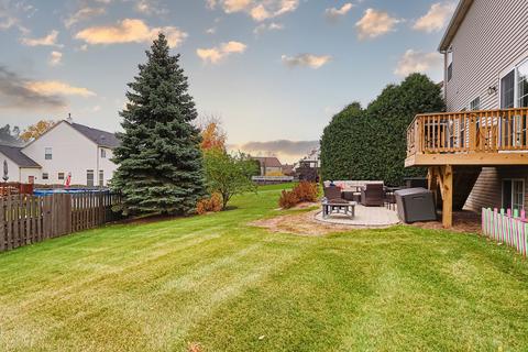 219 Edgewater Dr, Bartlett, IL 60103 photo 36