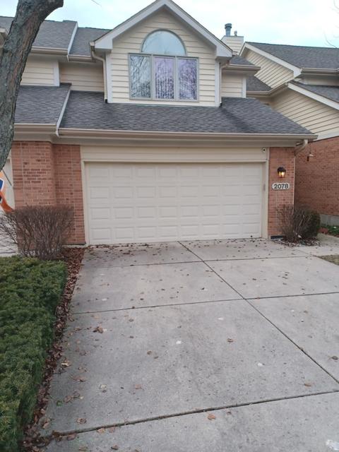 2078 Hallmark Ct, Wheaton, IL 60187 photo 2