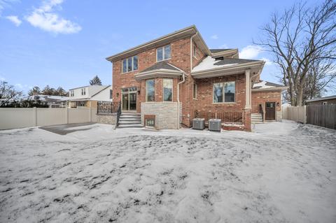 2555 Suffield St, Des Plaines, IL 60016 photo 17
