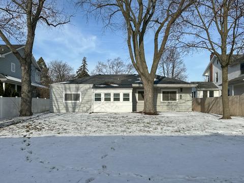 806 Evergreen St, Wheaton, IL 60187 photo 3