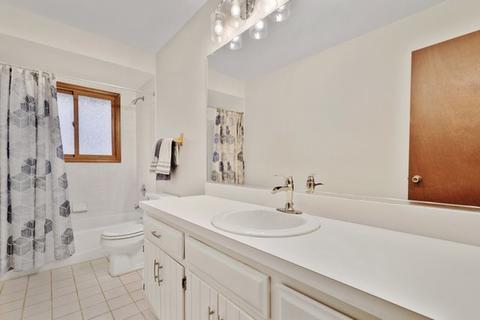 5016 155th St, Oak Forest, IL 60452 photo 9