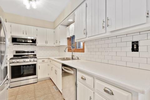 5016 155th St, Oak Forest, IL 60452 photo 5